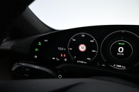 Porsche Taycan vaihtoauto