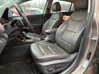 Hyundai IONIQ hybrid vaihtoauto