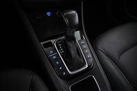 Hyundai IONIQ hybrid vaihtoauto