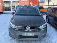 Volkswagen Touran vaihtoauto