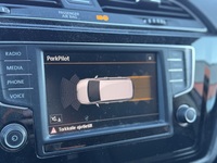 Volkswagen Touran vaihtoauto