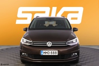 Volkswagen Touran vaihtoauto