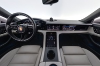 Porsche Taycan vaihtoauto