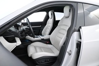 Porsche Taycan vaihtoauto