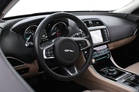 Jaguar XE vaihtoauto