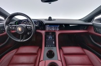 Porsche Taycan vaihtoauto