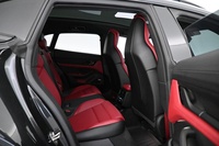 Porsche Taycan vaihtoauto