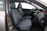 Nissan Primera vaihtoauto