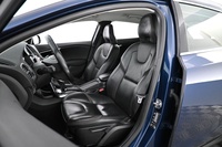 Volvo V40 Cross Country vaihtoauto