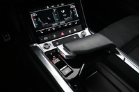 Audi Q8 e-tron vaihtoauto