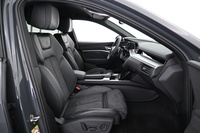 Audi Q8 e-tron vaihtoauto