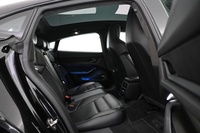 Porsche Taycan vaihtoauto