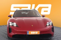 Porsche Taycan vaihtoauto