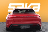 Porsche Taycan vaihtoauto