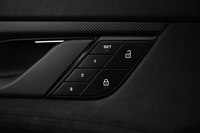 Porsche Taycan vaihtoauto