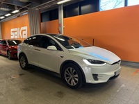 Tesla Model X vaihtoauto