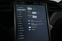 Tesla Model X vaihtoauto