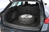 SEAT Leon Sportstourer vaihtoauto