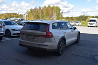 Volvo V60 Cross Country vaihtoauto
