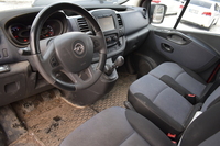 Opel Vivaro vaihtoauto