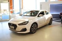 Hyundai i30 Fastback vaihtoauto