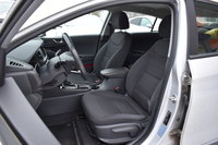 Hyundai IONIQ hybrid vaihtoauto