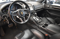 Porsche Cayenne vaihtoauto