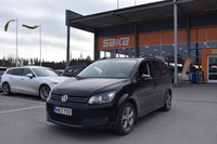Volkswagen Touran vaihtoauto