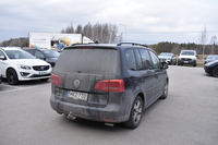 Volkswagen Touran vaihtoauto