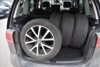 Volkswagen Touran vaihtoauto