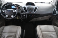 Ford Tourneo Custom vaihtoauto