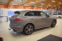 Porsche Cayenne vaihtoauto