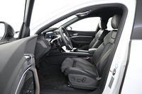 Audi Q8 e-tron vaihtoauto