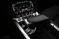 Audi Q8 e-tron vaihtoauto