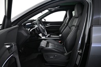 Audi Q8 e-tron vaihtoauto