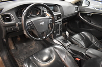Volvo V40 Cross Country vaihtoauto