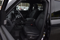 Land Rover Defender vaihtoauto