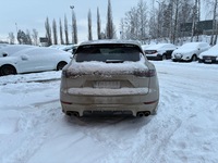 Porsche Cayenne vaihtoauto