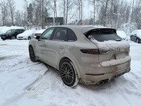 Porsche Cayenne vaihtoauto