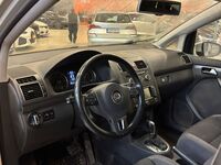 Volkswagen Touran vaihtoauto