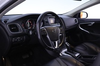 Volvo V40 Cross Country vaihtoauto