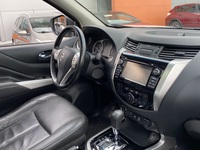 Nissan NP300 vaihtoauto
