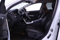 Volvo V60 Cross Country vaihtoauto