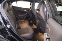 Mercedes-Benz GLA vaihtoauto