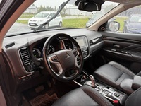 Mitsubishi Outlander vaihtoauto