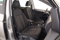 Volkswagen Golf Sportsvan vaihtoauto