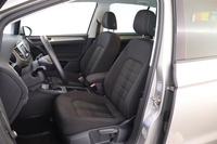 Volkswagen Golf Sportsvan vaihtoauto