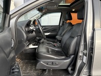 Nissan Navara vaihtoauto