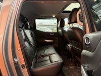 Nissan Navara vaihtoauto