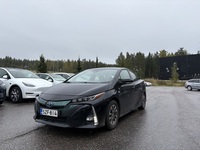 Toyota Prius PHEV vaihtoauto